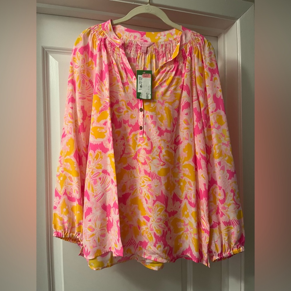 LILLY PULITZER | LUXURIOUS SILK ELSA BLOUSE. Size Medium